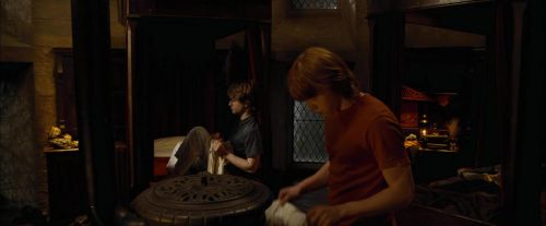 Click to view full size image
==============
CdF-Potterish_2420.jpg CdF-Potterish_2420.jpg