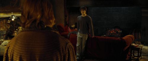 Click to view full size image
==============
CdF-Potterish_2875.jpg CdF-Potterish_2875.jpg