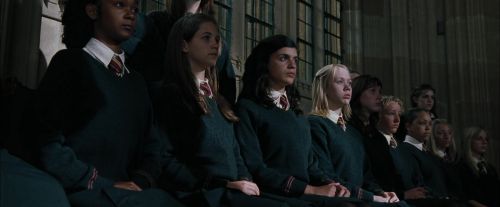 Click to view full size image
==============
CdF-Potterish_4285.jpg CdF-Potterish_4285.jpg