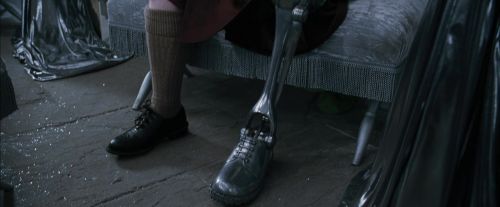 Click to view full size image
==============
CdF-Potterish_5025.jpg CdF-Potterish_5025.jpg