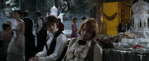 Click to view full size image
==============
CdF-Potterish_5183.jpg CdF-Potterish_5183.jpg
