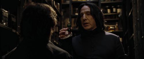 Click to view full size image
==============
CdF-Potterish_6985.jpg CdF-Potterish_6985.jpg