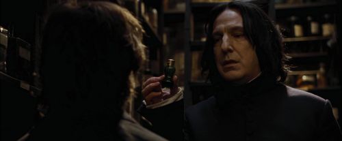 Click to view full size image
==============
CdF-Potterish_7000.jpg CdF-Potterish_7000.jpg