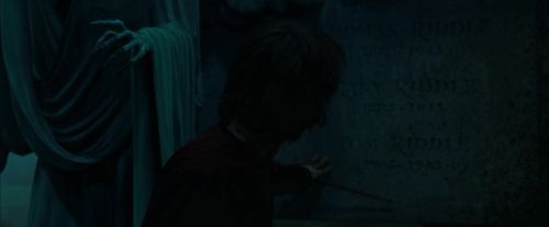 Click to view full size image
==============
CdF-Potterish_7638.jpg CdF-Potterish_7638.jpg