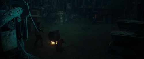 Click to view full size image
==============
CdF-Potterish_7654.jpg CdF-Potterish_7654.jpg