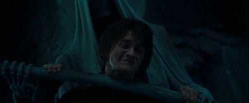 Click to view full size image
==============
CdF-Potterish_7684.jpg CdF-Potterish_7684.jpg