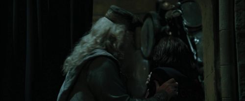 Click to view full size image
==============
CdF-Potterish_8754.jpg CdF-Potterish_8754.jpg