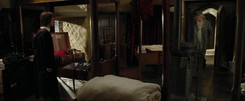 Click to view full size image
==============
CdF-Potterish_8900.jpg CdF-Potterish_8900.jpg