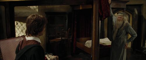Click to view full size image
==============
CdF-Potterish_8909.jpg CdF-Potterish_8909.jpg