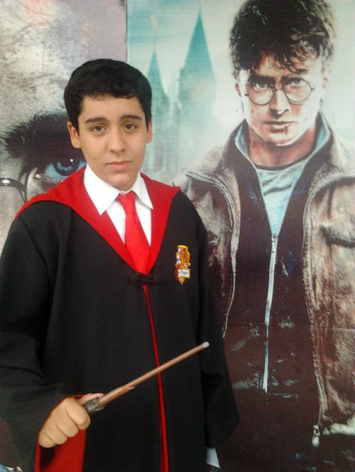 Click to view full size image
==============
Cosplay_2_-_Neville.jpg Cosplay_2_-_Neville.jpg