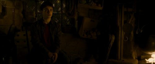 Click to view full size image
==============
EdP-Potterish10426.jpg EdP-Potterish10426.jpg
