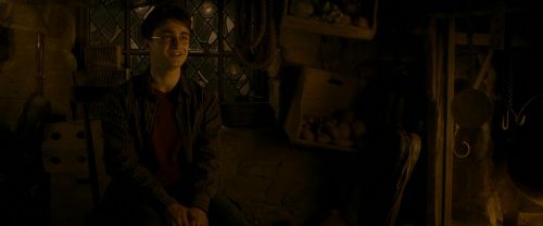 Click to view full size image
==============
EdP-Potterish10455.jpg EdP-Potterish10455.jpg