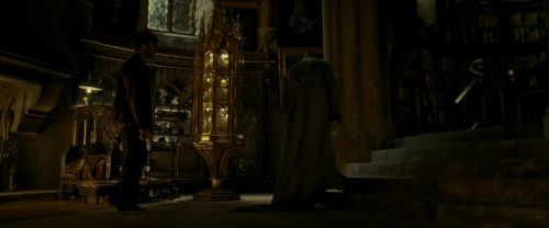 Click to view full size image
==============
EdP-Potterish11007.jpg EdP-Potterish11007.jpg