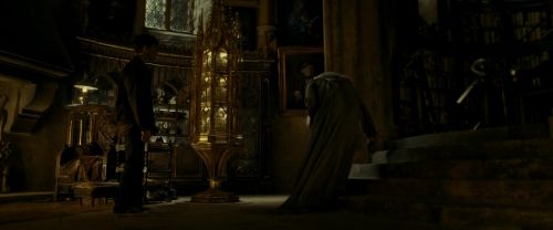 Click to view full size image
==============
EdP-Potterish11008.jpg EdP-Potterish11008.jpg