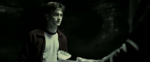 Click to view full size image
==============
EdP-Potterish11784.jpg EdP-Potterish11784.jpg