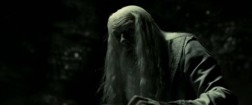 Click to view full size image
==============
EdP-Potterish11795.jpg EdP-Potterish11795.jpg