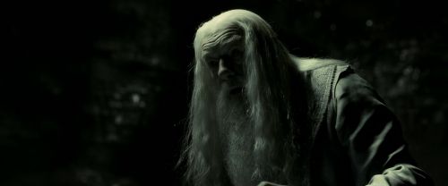 Click to view full size image
==============
EdP-Potterish11796.jpg EdP-Potterish11796.jpg