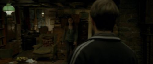 Click to view full size image
==============
EdP-Potterish1247.jpg EdP-Potterish1247.jpg