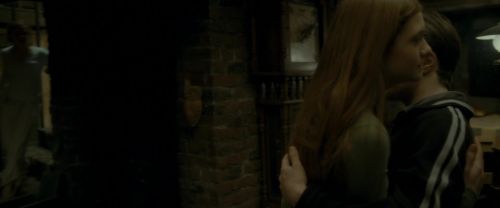 Click to view full size image
==============
EdP-Potterish1253.jpg EdP-Potterish1253.jpg
