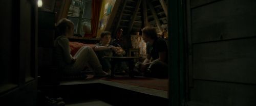 Click to view full size image
==============
EdP-Potterish1323.jpg EdP-Potterish1323.jpg