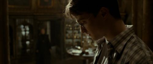 Click to view full size image
==============
EdP-Potterish13401.jpg EdP-Potterish13401.jpg