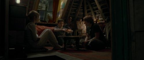 Click to view full size image
==============
EdP-Potterish1347.jpg EdP-Potterish1347.jpg