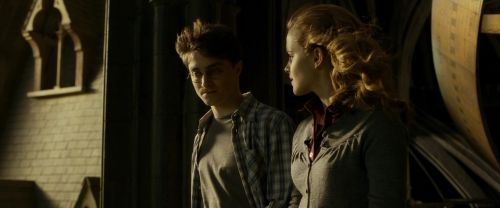 Click to view full size image
==============
EdP-Potterish13631.jpg EdP-Potterish13631.jpg