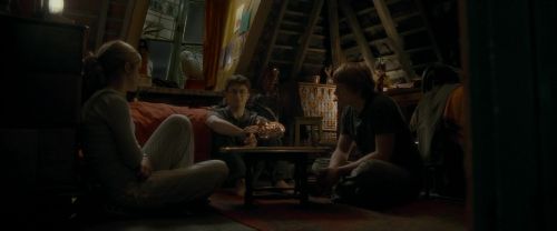 Click to view full size image
==============
EdP-Potterish1367.jpg EdP-Potterish1367.jpg