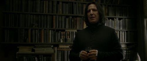 Click to view full size image
==============
EdP-Potterish1521.jpg EdP-Potterish1521.jpg