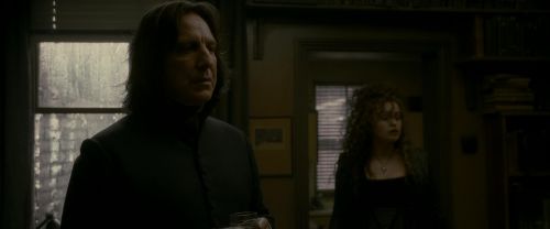 Click to view full size image
==============
EdP-Potterish1550.jpg EdP-Potterish1550.jpg