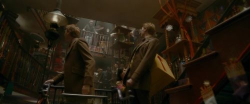 Click to view full size image
==============
EdP-Potterish1784.jpg EdP-Potterish1784.jpg
