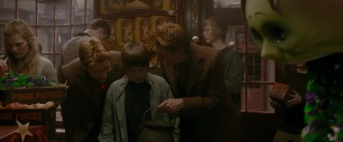 Click to view full size image
==============
EdP-Potterish1794.jpg EdP-Potterish1794.jpg