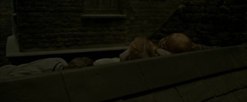 Click to view full size image
==============
EdP-Potterish2106.jpg EdP-Potterish2106.jpg