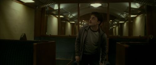 Click to view full size image
==============
EdP-Potterish2610.jpg EdP-Potterish2610.jpg
