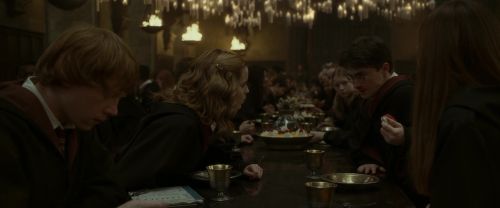 Click to view full size image
==============
EdP-Potterish2823.jpg EdP-Potterish2823.jpg