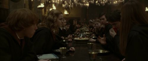 Click to view full size image
==============
EdP-Potterish2827.jpg EdP-Potterish2827.jpg
