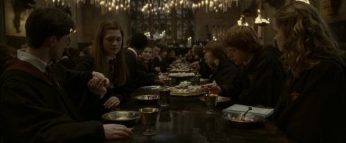 Click to view full size image
==============
EdP-Potterish2859.jpg EdP-Potterish2859.jpg