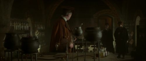 Click to view full size image
==============
EdP-Potterish3184.jpg EdP-Potterish3184.jpg
