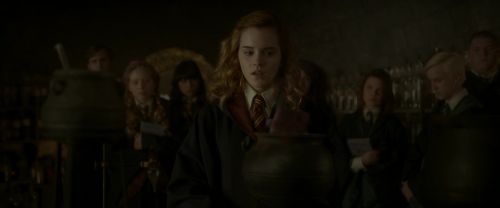 Click to view full size image
==============
EdP-Potterish3237.jpg EdP-Potterish3237.jpg