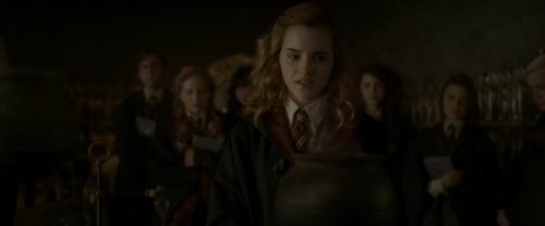 Click to view full size image
==============
EdP-Potterish3252.jpg EdP-Potterish3252.jpg