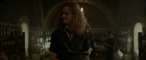 Click to view full size image
==============
EdP-Potterish3548.jpg EdP-Potterish3548.jpg