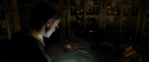 Click to view full size image
==============
EdP-Potterish4060.jpg EdP-Potterish4060.jpg