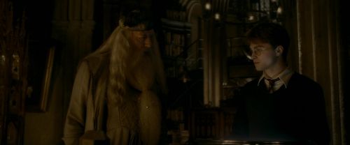 Click to view full size image
==============
EdP-Potterish4100.jpg EdP-Potterish4100.jpg