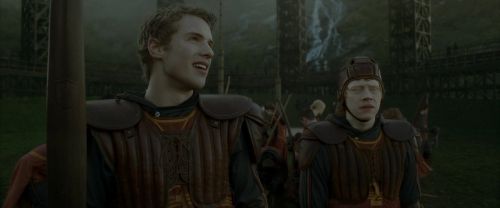 Click to view full size image
==============
EdP-Potterish4370.jpg EdP-Potterish4370.jpg