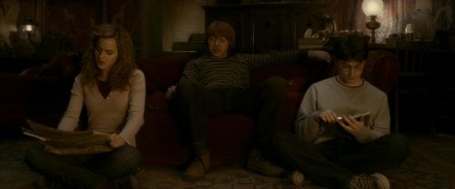 Click to view full size image
==============
EdP-Potterish4538.jpg EdP-Potterish4538.jpg