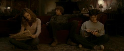 Click to view full size image
==============
EdP-Potterish4548.jpg EdP-Potterish4548.jpg