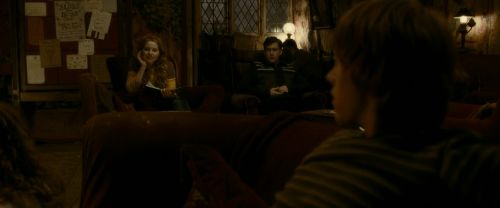 Click to view full size image
==============
EdP-Potterish4550.jpg EdP-Potterish4550.jpg