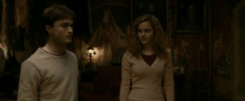 Click to view full size image
==============
EdP-Potterish4620.jpg EdP-Potterish4620.jpg