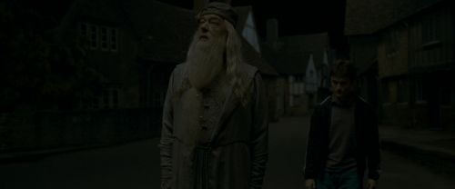 Click to view full size image
==============
EdP-Potterish476.jpg EdP-Potterish476.jpg