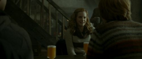 Click to view full size image
==============
EdP-Potterish4806.jpg EdP-Potterish4806.jpg
